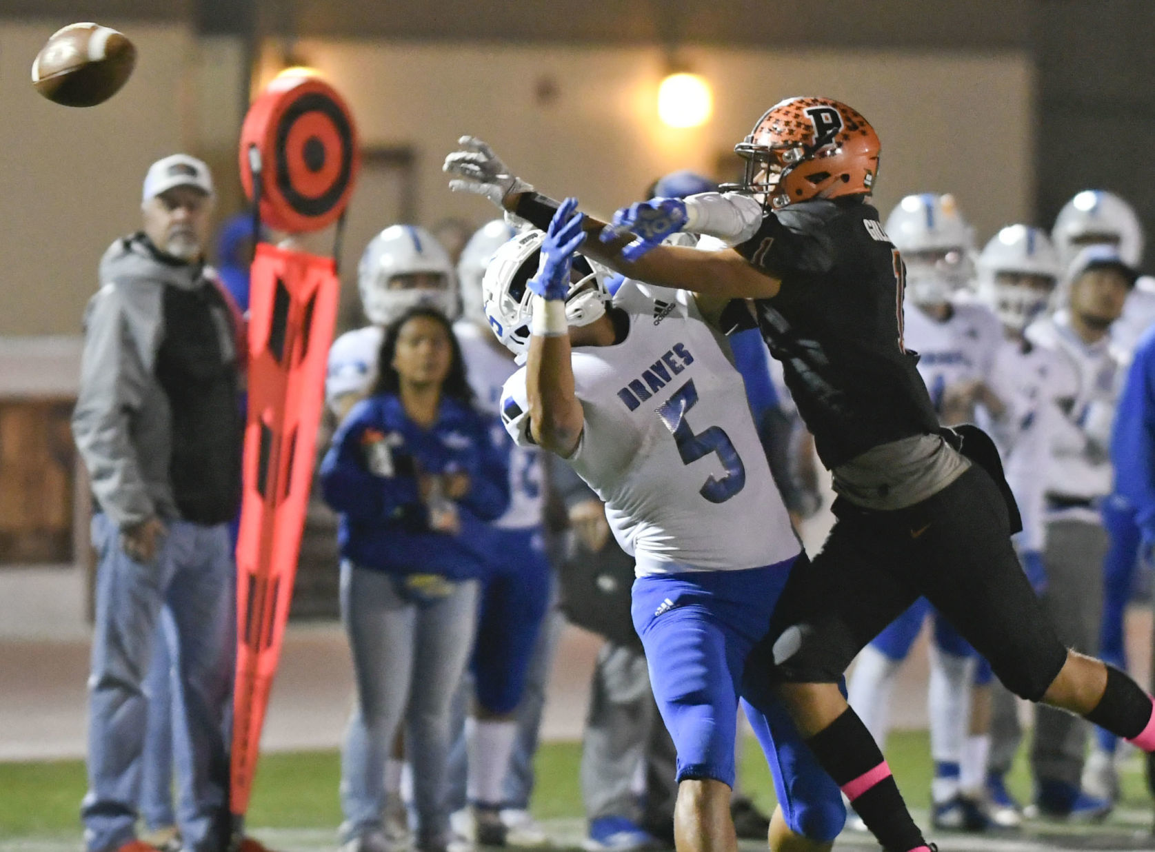 100419 Lompoc SY football 15.jpg
